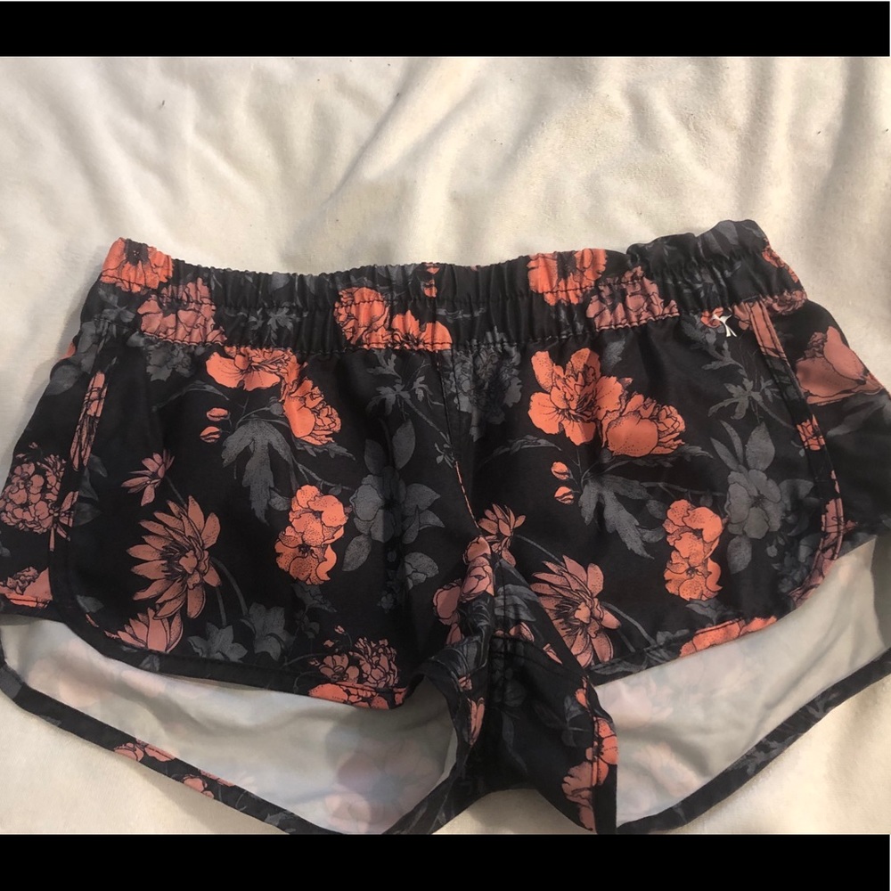 Hurley Women’s Floral Board Shorts